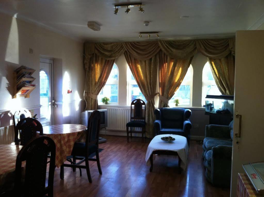 Hillingdon Lodge Luaran gambar